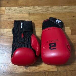 Boxing gloves century brand
